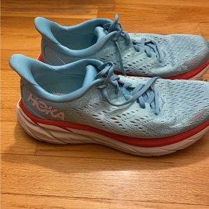 HOKA Women's Clifton 8 Running Shoes